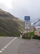 Der Julier-Pass in 2284 m Höhe...