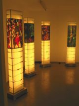 Lichtsäulen in der Galerie Kunsthalle St. Moritz (1)